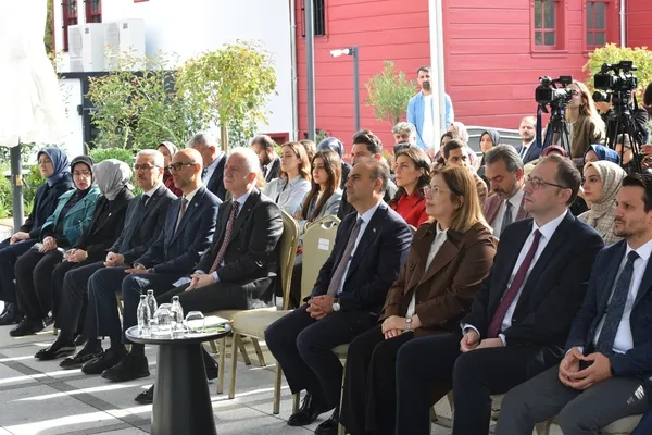 kadem-inovasyonda-kadin-bilgi-merkezi-acildi-1792488561666.jpg
