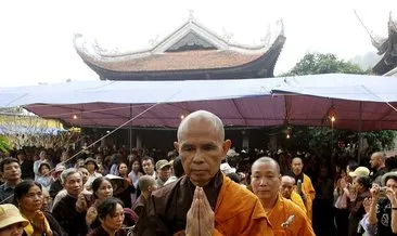 Dünyaca ünlü Budist rahip Nhat Hanh hayatını kaybetti