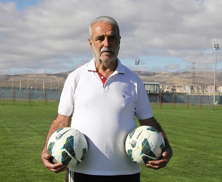 Sivasspor’un yarım asırlık malzemecisi Mahmut Kablan vefat etti