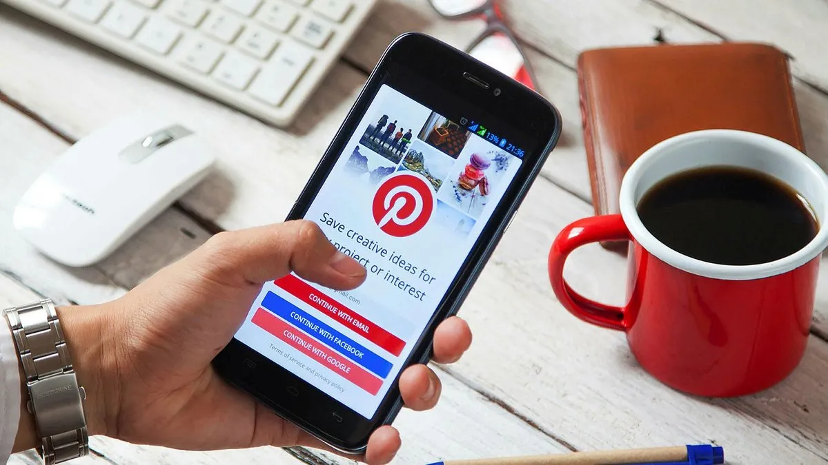 Rusya'da flaş karar! Pinterest'e para cezası verildi