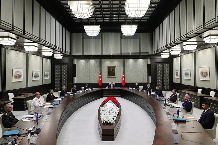 son-dakika-baskan-erdogan-anitkabiri-ziyaret-etti-bayragimiz-bu-topraklarda-1000-yildir-dalgalaniyor-1785836865630.jpg