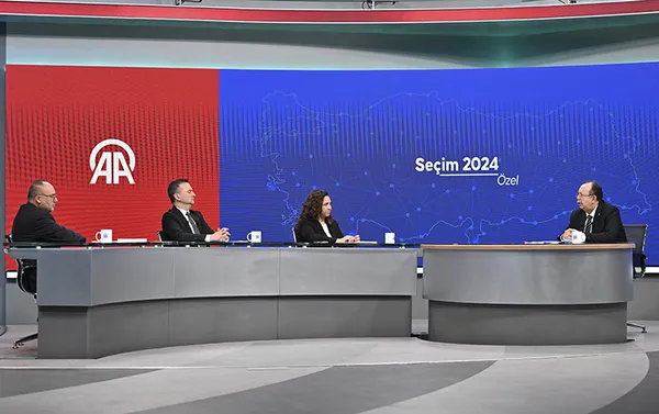 Son dakika: YSK Başkanı Ahmet Yener'den yerel seçim açıklaması: Algılar gerçeği yansıtmıyor, 9 bilgiyle kontrol ediliyor
