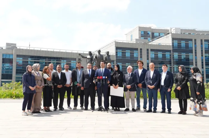 ak-partiden-uskudar-belediyesi-baskan-vekilligi-secimi-icin-suc-duyurusu-1786360787516.png