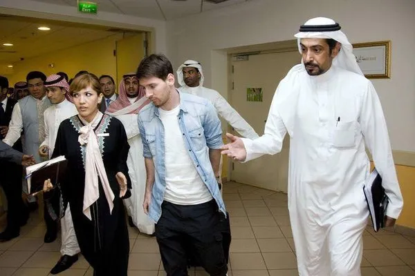 Messi'ye silah şoku