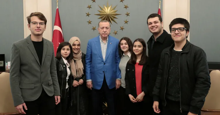 Başkan Erdoğan ile görüşen gençler o anı anlattı