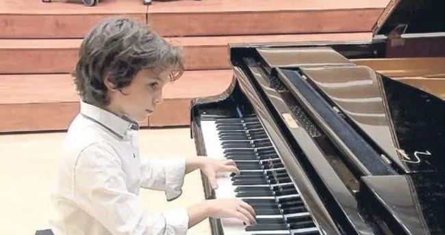 Piyanonun küçük prensi Mersin’i temsil edecek