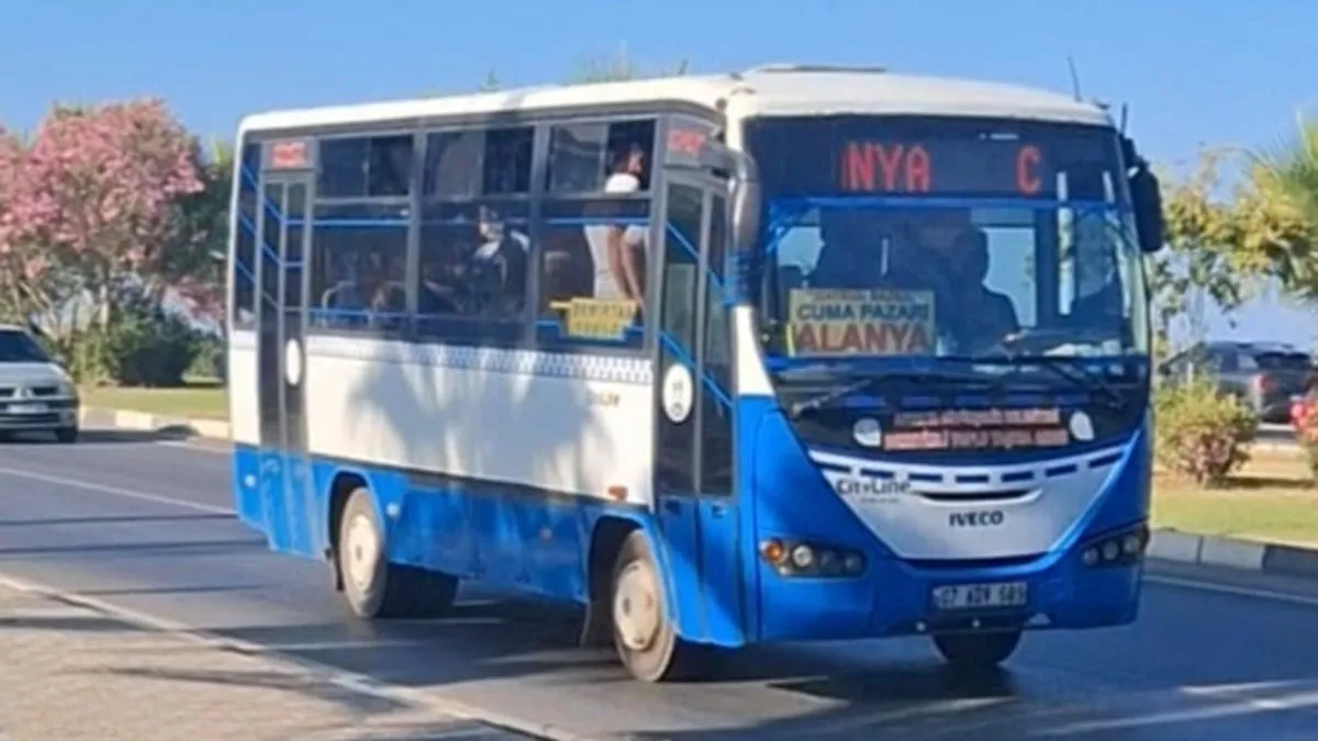 Antalya'da Demirtaş'ta Otobüslerde Klima Çilesi: Halk Dileniyor!