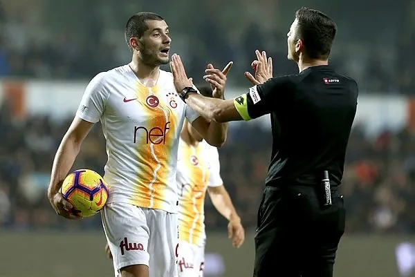Eren Derdiyok’tan Galatasaray’ı şoke eden hamle