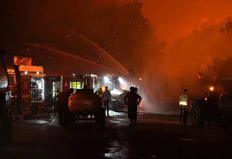 SON DAKİKA… İzmir’deki orman yangınında 3. gün! Ekiplerin cansiperane mücadelesi sürüyor: Kahreden görüntüler...