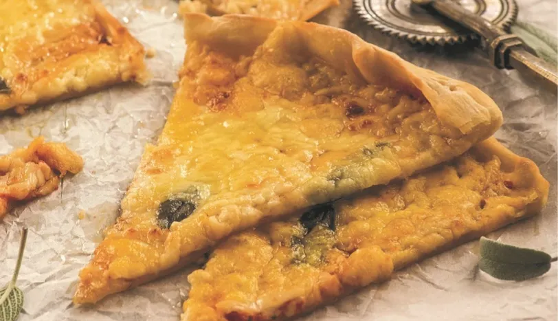 Dört Peynirli Pizza Tarifi Kahvaltılıklar ve Atıştırmalıklar Sofra