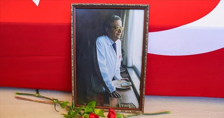 Milletin yüreğine gömüldü