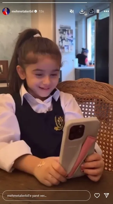 Ev hapsinden olan Mehmet Ali Erbil’i biricik torunu Esila ziyaret etti! Sezin Erbil’in kızı Esila bakın kime benziyor!