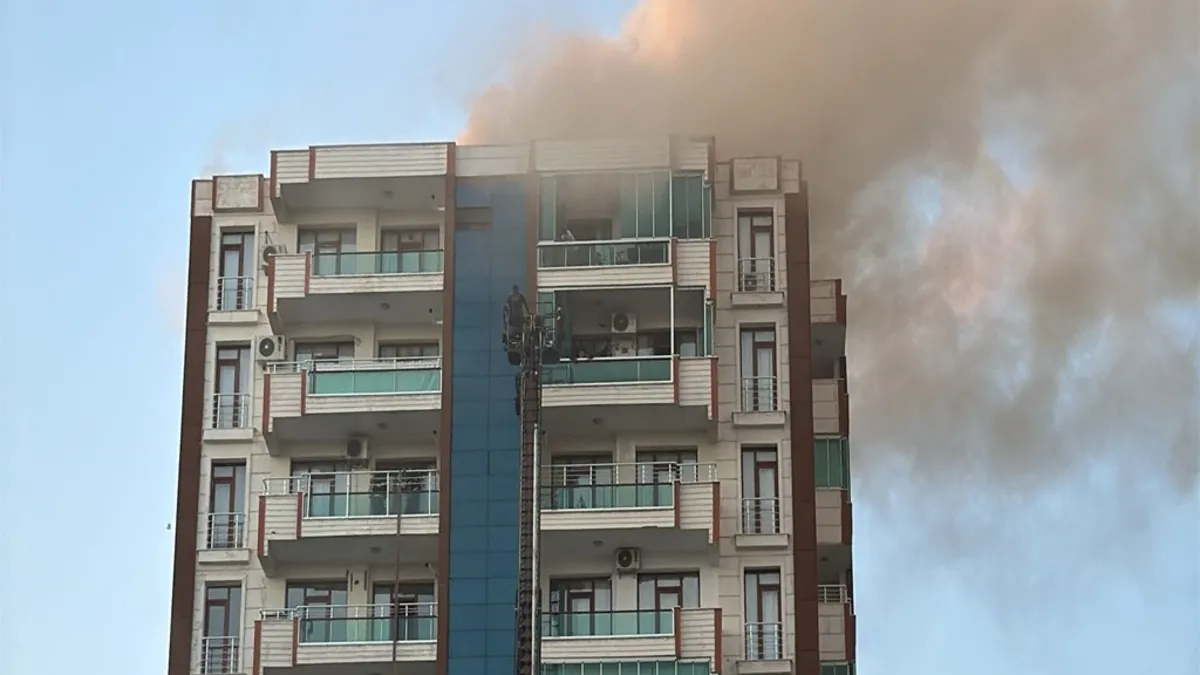 SON DAKİKA… Diyarbakır’da anne ile 3 evladı hayatını kaybetmişti! Yangın faciasında kan donduran ifade: Merdiven çalışmadığı için… SON DAKİKA… Diyarbakır’da anne ile 3 evladı hayatını kaybetmişti! Yangın faciasında kan donduran ifade: Merdiven çalışmadığı için…