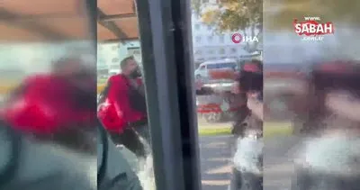 İstanbul’da tramvay durağı boks ringine döndü! O anlar kamerada | Video