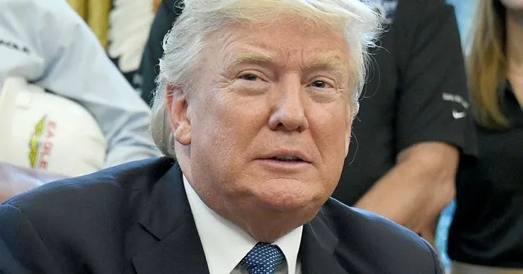 Trump, tweetleri kendi atmıyor