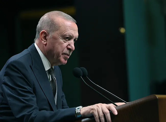 son-dakika-baskan-erdogandan-nato-zirvesi-aciklamasi-isi-sansa-birakmadik-1783959473504.jpeg SON DAKİKA | Başkan Erdoğan'dan NATO Zirvesi açıklaması: İşi şansa bırakmadık