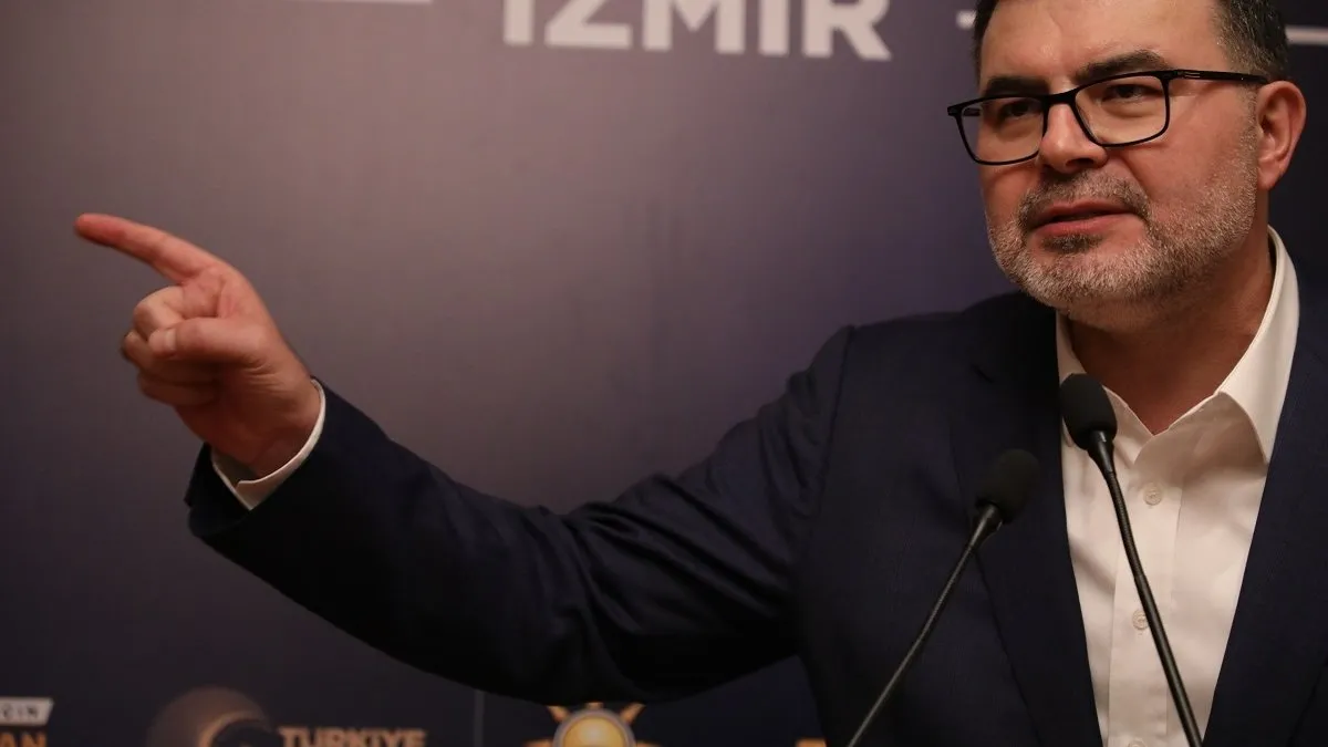 Başkan Saygılı’dan yürüyen merdiven kazasına tepki “Uyarıyı geçen sene yaptık!” Başkan Saygılı’dan yürüyen merdiven kazasına tepki “Uyarıyı geçen sene yaptık!”