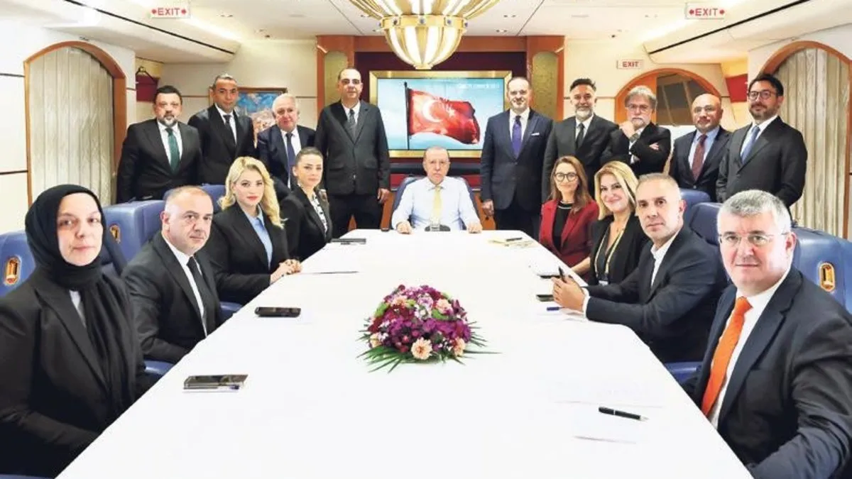 Milletimiz CHP’de lağımın patladığını görüyor Milletimiz CHP’de lağımın patladığını görüyor