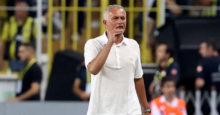 Mourinho Türk hocalar gibi!