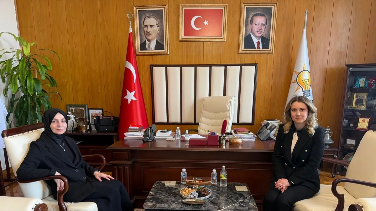 Sosyal medya platformlarına iki aşamalı sistem gelecek! Şiddet oyunları engellenecek Sosyal medya platformlarına iki aşamalı sistem gelecek! Şiddet oyunları engellenecek