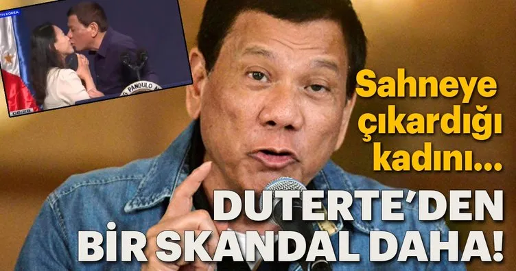 Duterte’den bir skandal hareket daha! Sahneye çıkarıp dudaklarından öptü!