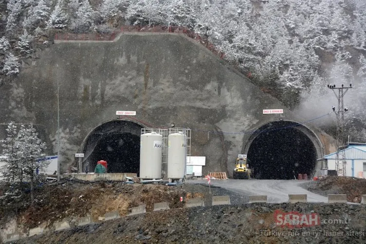 Dev projenin üçte ikisi tamamlandı! Yeni Zigana Tüneli’nde çalışmalar aralıksız devam ediyor