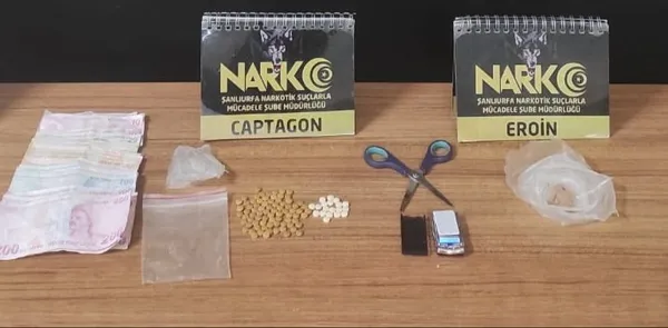 sanliurfada-polisten-dev-uyusturucu-operasyonu-10-tutuklama-1650030342745.jpg