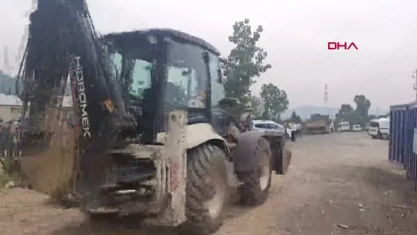 Kocaeli'de İYİ Partili Lütfü Türkkan'ın çiftliğindeki kaçak yapılar yıkılıyor