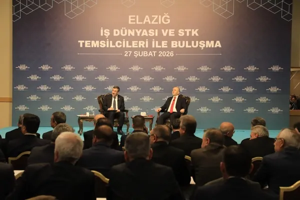 cevdet-yilmaz-elazigda-ekonomik-verileri-paylasti-1772218576789.jpg Cevdet Yılmaz Elazığ'da ekonomik verileri paylaştı
