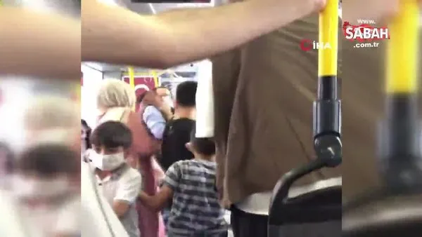 Son dakika: İstanbul’da halk otobüsündeki tokatlı ve tükürüklü maske kavgası kamerada | Video
