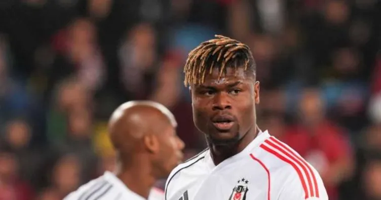 Agbadou formasını geri alacak!