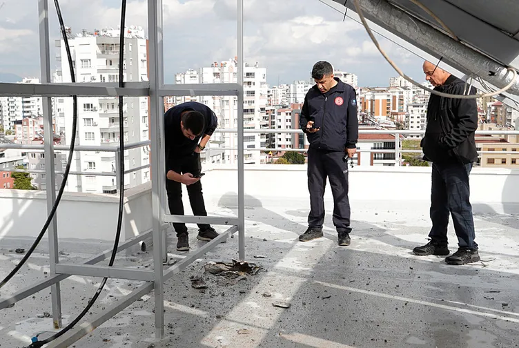 Antalya’da akılalmaz olay: Apartmana düşen yıldırım dairede delik açtı!