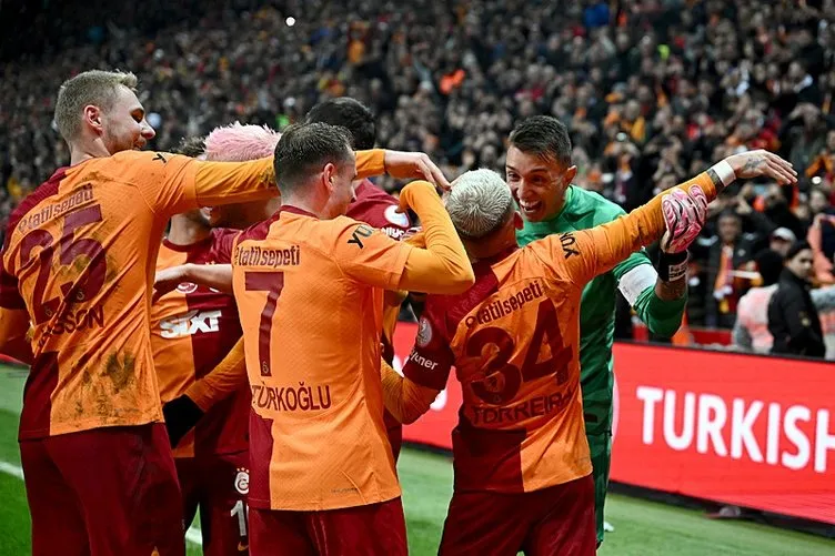 Son dakika Galatasaray transfer haberi: Galatasaray’dan 5 transfer birden! Cimbom dünyada ses getirecek