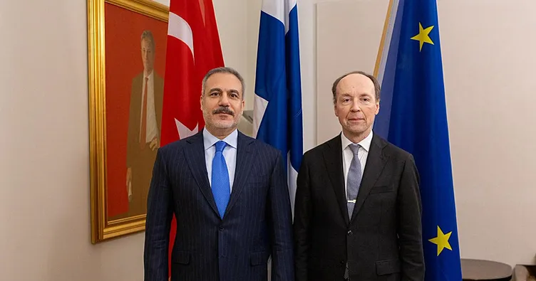 Bakan Fidan, Fin Parlamentosu Başkanı Halla-aho ile görüştü