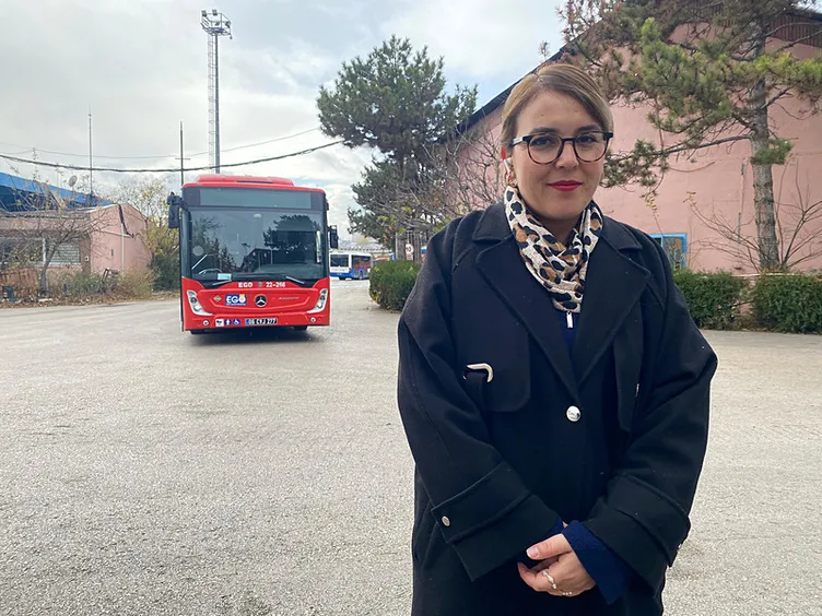 Otobüs şoförü kadına yardım etmek isterken darp edildi: Sen ne diyorsun lan…