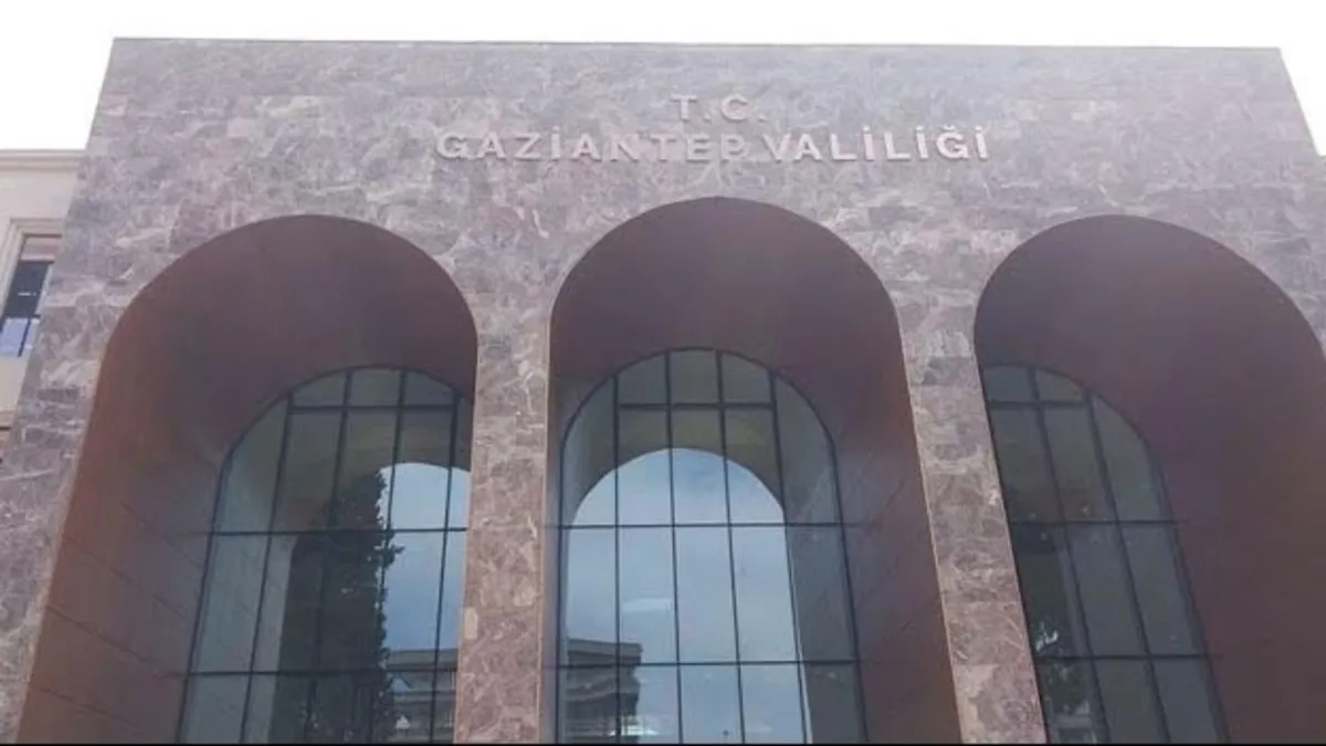 Okul saldırılarına yönelik sıkı takip: 39 şüpheli yakalandı Okul saldırılarına yönelik sıkı takip: 39 şüpheli yakalandı