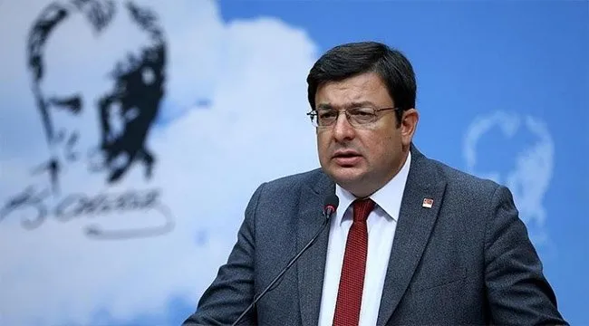 Son dakika: Yasak aşk skandalı CHP’yi karıştırdı! Telefon mesajlarını yakaladı belediyeyi bastı