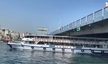Tık uğruna bunu da yaptılar! Youtube fenomeni Galata Köprüsü’nden geminin üstüne atladı