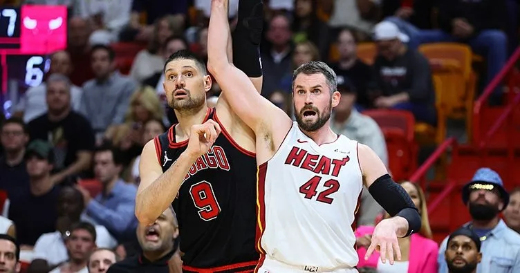NBA’de Heat ve Pelicans play-off’a yükseldi