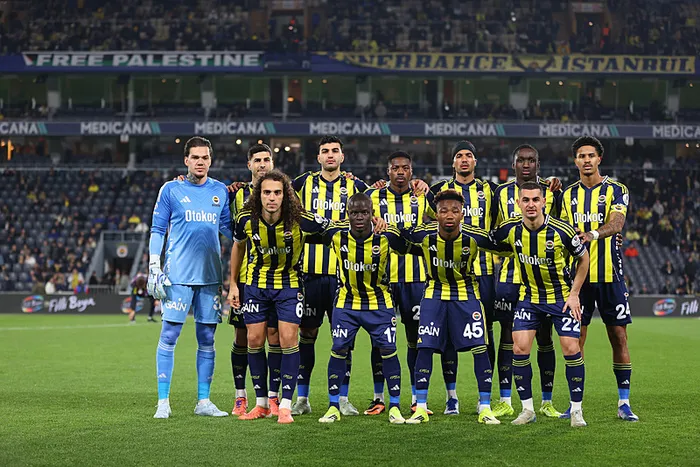 canli-super-ligde-fenerbahce-gaziantep-fk-maci-1773768754346.jpeg