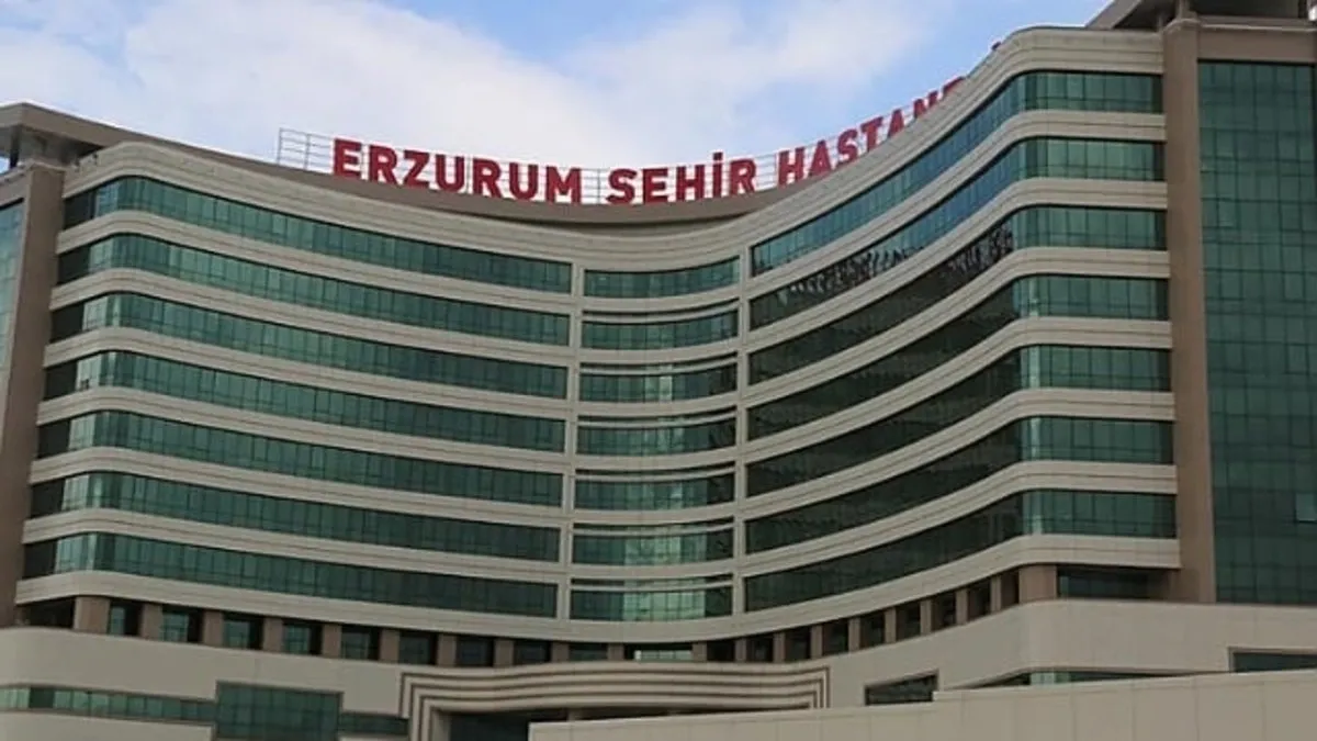 Tedavi gördüğü hastanede hayatını kaybeden kadının ölümü şüpheli bulundu Tedavi gördüğü hastanede hayatını kaybeden kadının ölümü şüpheli bulundu