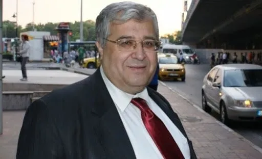 Eski Ekonomi Bakanı Masum Türker'den çarpıcı rezerv açıklaması: Yurt dışından altınlar Türkiye'ye taşındıktan sonra saldırıya geçtiler