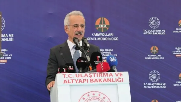 bakan-uraloglu-bolgede-tarihi-donusum-yasaniyor-1781960546480.jpg