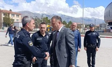 Erzincan İl Emniyet Müdürü Baybaba, emniyet mensuplarıyla bayramlaştı #erzincan