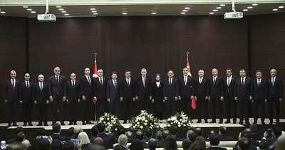 YENİ KABİNE BAKANLAR LİSTESİ: İlk kabine toplantısı bugün gerçekleşti! Başkan Erdoğan’ın 2023 Yeni Bakanlar Kurulu listesinde kimler olacak, yeni bakanlar listesinde kim var?