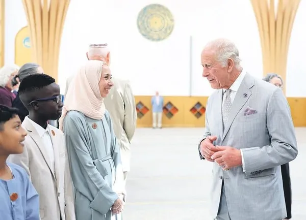 cambridge-camiiii-saygi-ve-dayanismanin-sembolu-oldu-1784585058620.jpeg