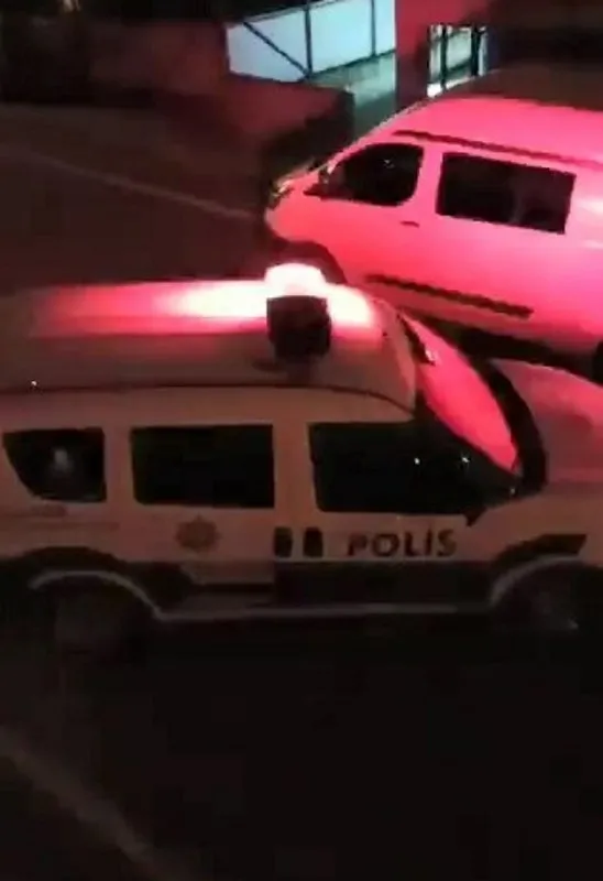 kocaeli de kan donduran cinayet ev arkadasini bicaklayarak oldurdu son dakika haberler