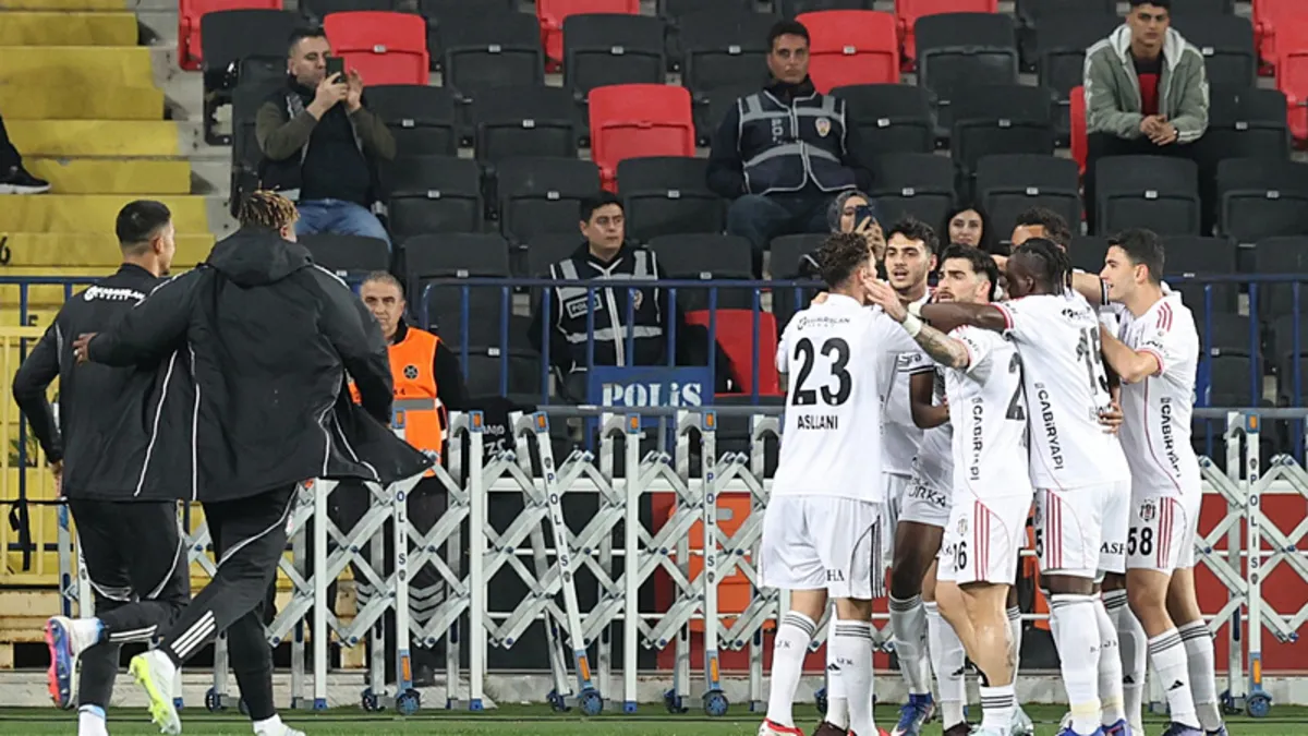 Beşiktaş'ın Süper Lig'de bu sezonki kart raporu