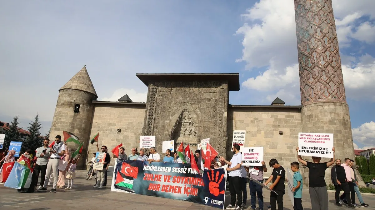 Erzurum'da sağlık çalışanları 88 haftadır Gazze için yürüyor