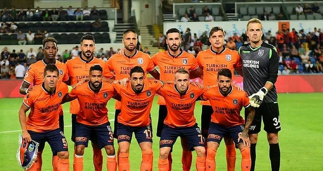 basaksehir kadrosunu korudu son dakika spor haberleri